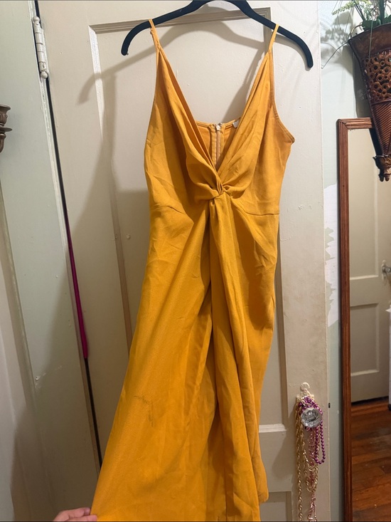 Forever 21 Dresses & Skirts - Forever 21 Mustard Knot-Midi Dress